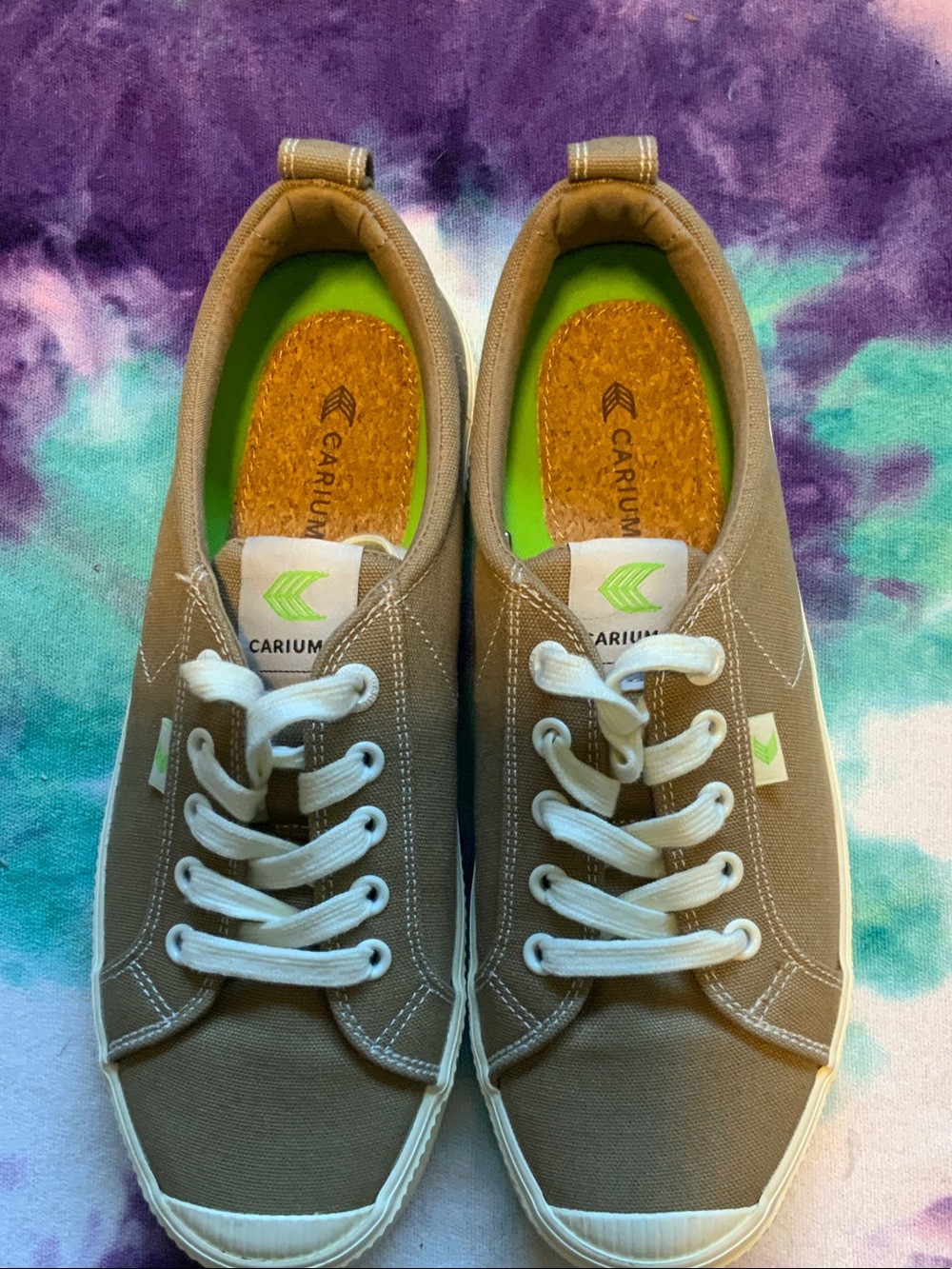 Cariuma Canvas Sneakers in Olive with White Trim